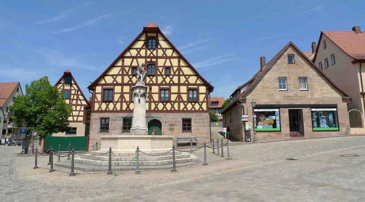 Komplette Wohnung In Wendelstein Bei Nuernberg - Messenaehe Extérieur photo